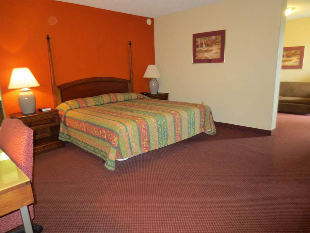 America'S Best Inn And Suites Emporia Rum bild