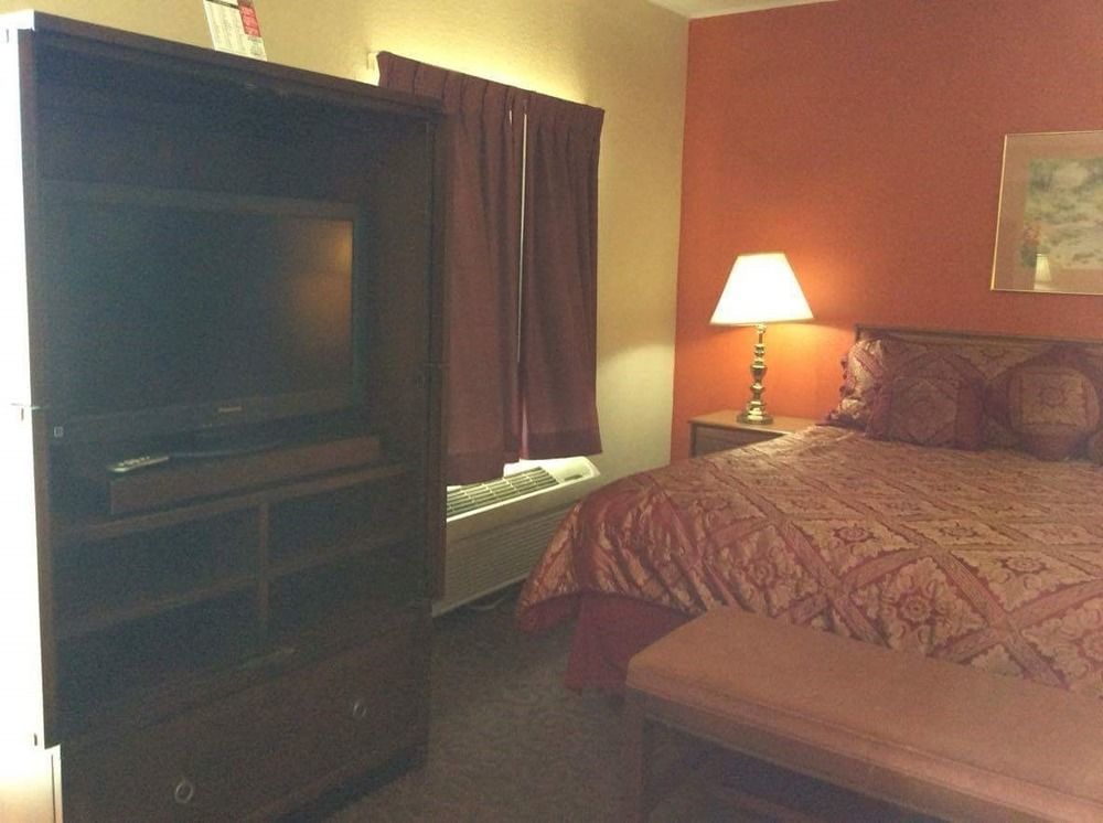 America'S Best Inn And Suites Emporia Exteriör bild